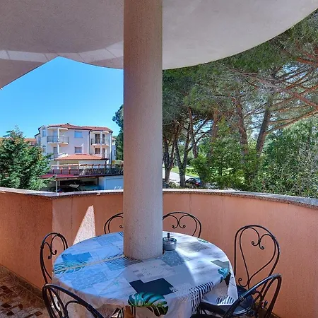 Apartment Sana Medulin Exterior photo